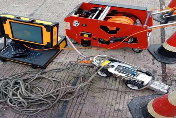 果洛CCTV管道检测机器人